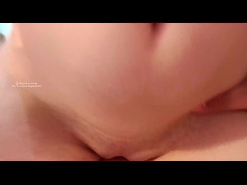 ❤️ Nukuin siskoni huoneessa ja niin heräsin siihen ❤️ Porno vk at us