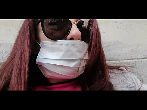 ❤️ Nicoletta kostaa naapurilleen ja pissaa hänen autotalliinsa (Special Covid19 Italian karanteeni) ❤️ Porno vk at us