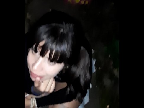 ❤️ Kadulla turvonneen peniksen vastineeksi karkkia ❤️ Porno vk at us